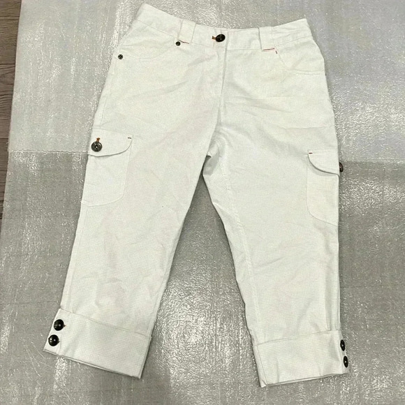 [4] Nike Golf Dri-Fit White Square Capri-  Women - Picture 1 of 5